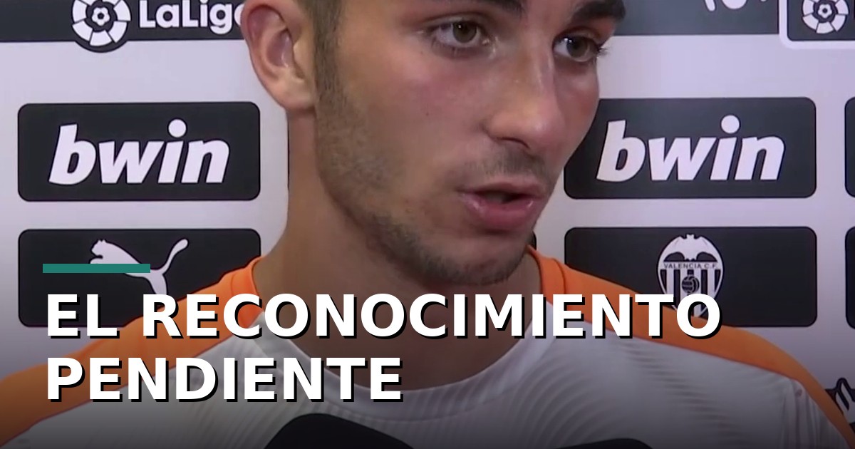 Ferran Torres merece una ovación como Iniesta: el reconocimiento que pidió Guasch